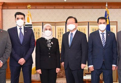 رئيس الوزراء الكوري يشيد بالمسيرة التنموية الشاملة لمملكة البحرين والجهود المتميزة في التصدي لجائحة كورونا