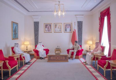 ناصر بن حمد يستقبل سفيري مملكة البحرين لدى الصين وفرنسا