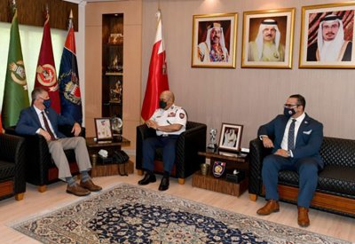 رئيس الأمن العام يبحث مع وفد من جامعة شمال كارولينا الأمريكية سبل تطوير التعاون لتنفيذ برنامج (معا)