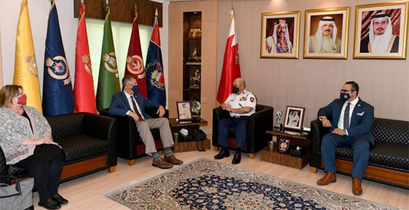 رئيس الأمن العام يبحث مع وفد من جامعة شمال كارولينا الأمريكية سبل تطوير التعاون لتنفيذ برنامج (معا)