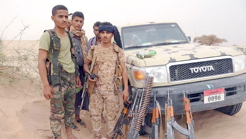انهيار كبير في صفوف الحوثي على جبهات مأرب