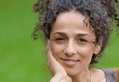 ناشطة إيرانية نجت من الخطف لواشنطن: أوقفوا مفاوضة طهران