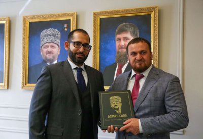 المؤيد يبحث مع نظيره الشيشاني تكامل العمل الشبابي بين البلدين