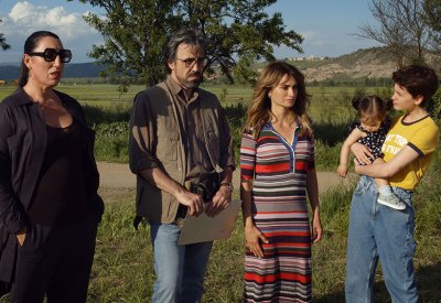 "Parallel Mothers" لتضميد جروح الحرب في إسبانيا