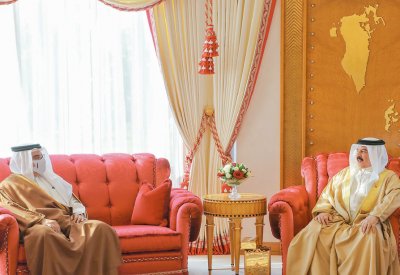 جلالة الملك يستقبل سمو ولي العهد رئيس مجلس الوزراء