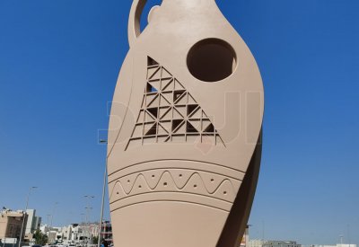 بالصور: نصب الفخار الجديد بـ "عالي" جاهز