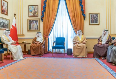 سمو ولي العهد رئيس مجلس الوزراء يتسلم دعوة لزيارة دولة الإمارات العربية المتحدة الشقيقة