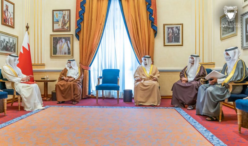 سمو ولي العهد رئيس مجلس الوزراء يتسلم دعوة لزيارة دولة الإمارات العربية المتحدة الشقيقة