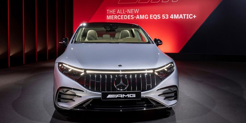 مرسيدس تقدم AMG EQS 53 4MATIC