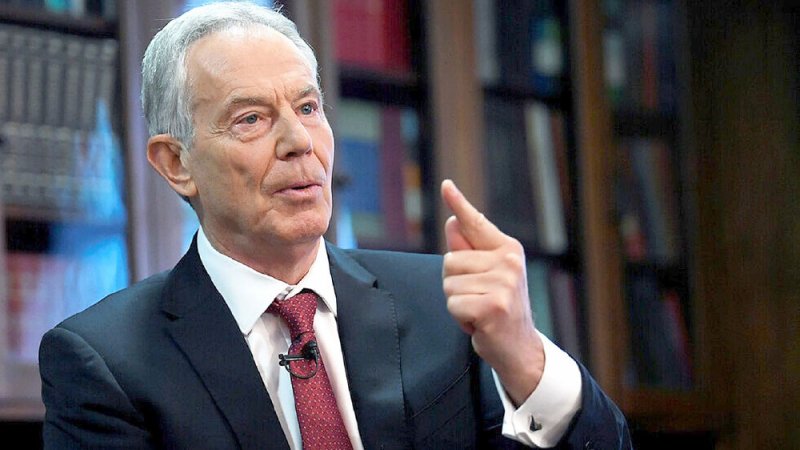 بلير يعتبر “الإيديولوجيا الإسلامية” أكبر “تهديد”