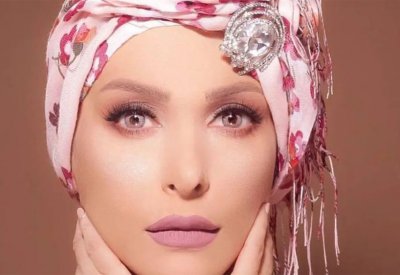 تغريدة "الكلب" لأمل حجازي تثير ضجة بمصر.. والمفتي يدخل على الخط