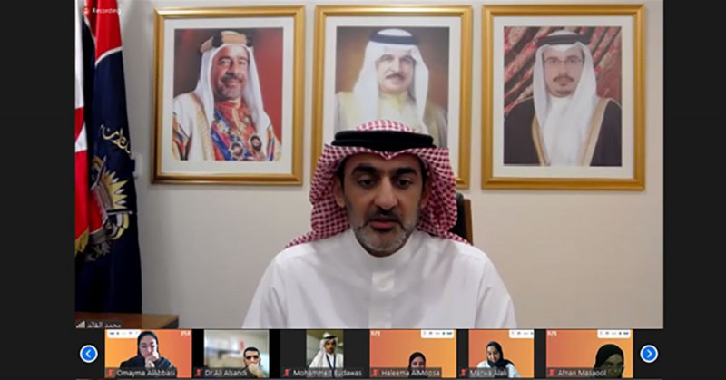 الرئيس التنفيذي لهيئة المعلومات: تولي الشباب لزمام المبادرة في المشاريع الوطنية يحقق رؤية البحرين 2030م