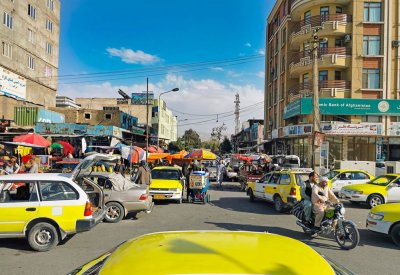 تقرير أممي يحذر: أفغانستان تتأرجح على شفا فقر شامل