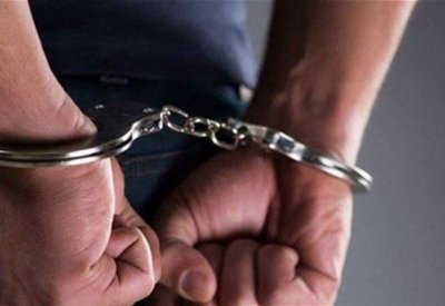 القبض على آسيوي لقيامه ببيع المشروبات المسكرة