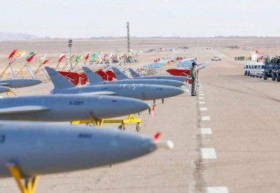 إسرائيل تتهم إيران بتدريب فصائل على المسيرات قرب إصفهان