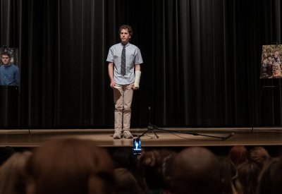 Dear Evan Hansen يفتتح مهرجان تورونتو السينمائي ”بحذر“!