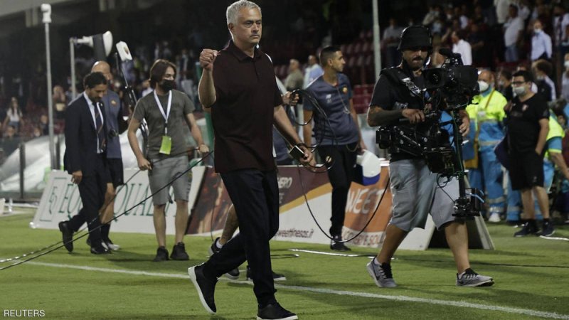 بالفيديو: صخب وفرح جنوبي في "ألفية" مورينيو كمدرب