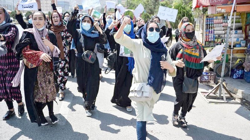 غريفيث: الشعب الأفغاني يواجه انهيارا تاما للدولة