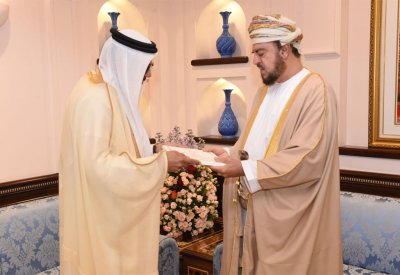جلالة الملك المفدى يبعث برسالة خطية لأخيه سلطان عُمان الشقيقة