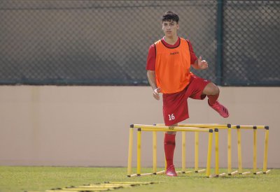 بالصور: منتخب الناشئين يواصل الإعداد لبطولة غرب آسيا