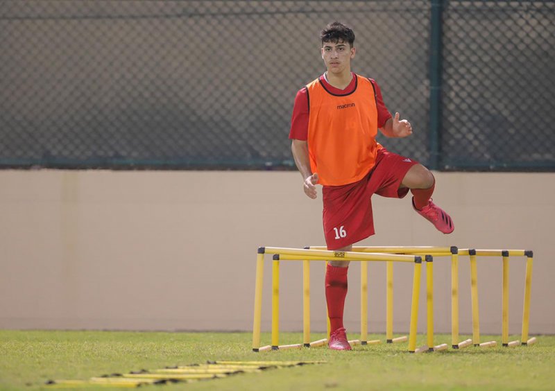 بالصور: منتخب الناشئين يواصل الإعداد لبطولة غرب آسيا