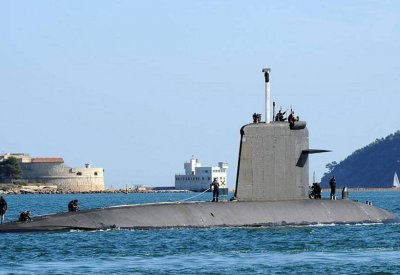 خسرت 31 مليار يورو في لحظة.. فرنسا تتلقى "صفعة الغواصات"