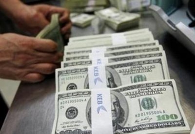 الدولار يتعثر مع ترقب اجتماع المركزي الأميركي المقبل