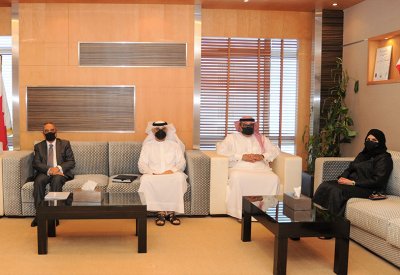 وزير الأشغال يلتقي النائبين الذوادي والمالكي لبحث مشاريع البنية التحتية والبلدية