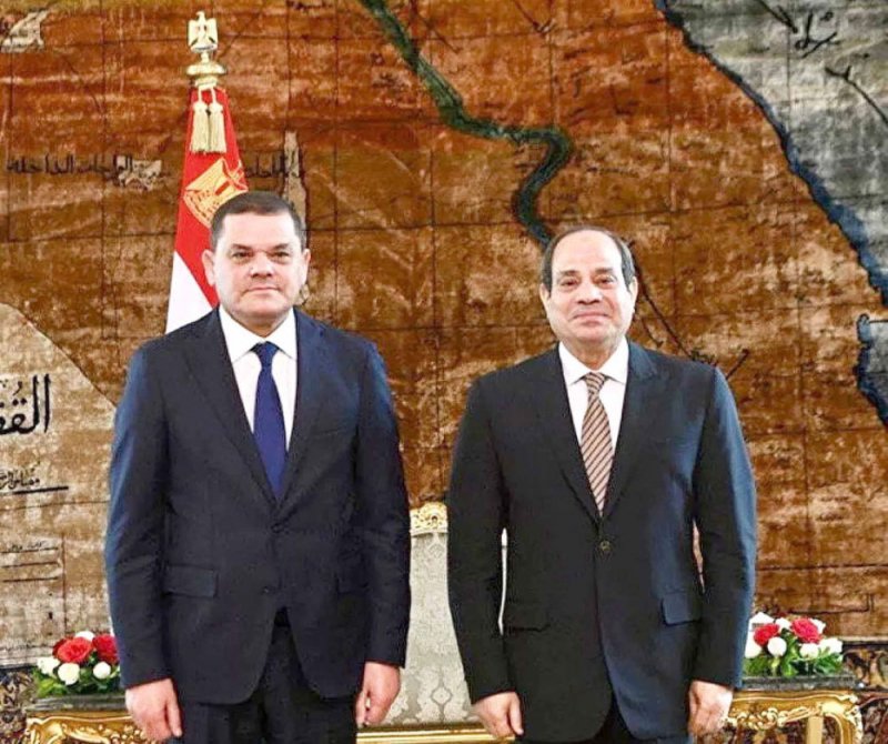السيسي: عودة الاستقرار إلى ليبيا أولوية مصر