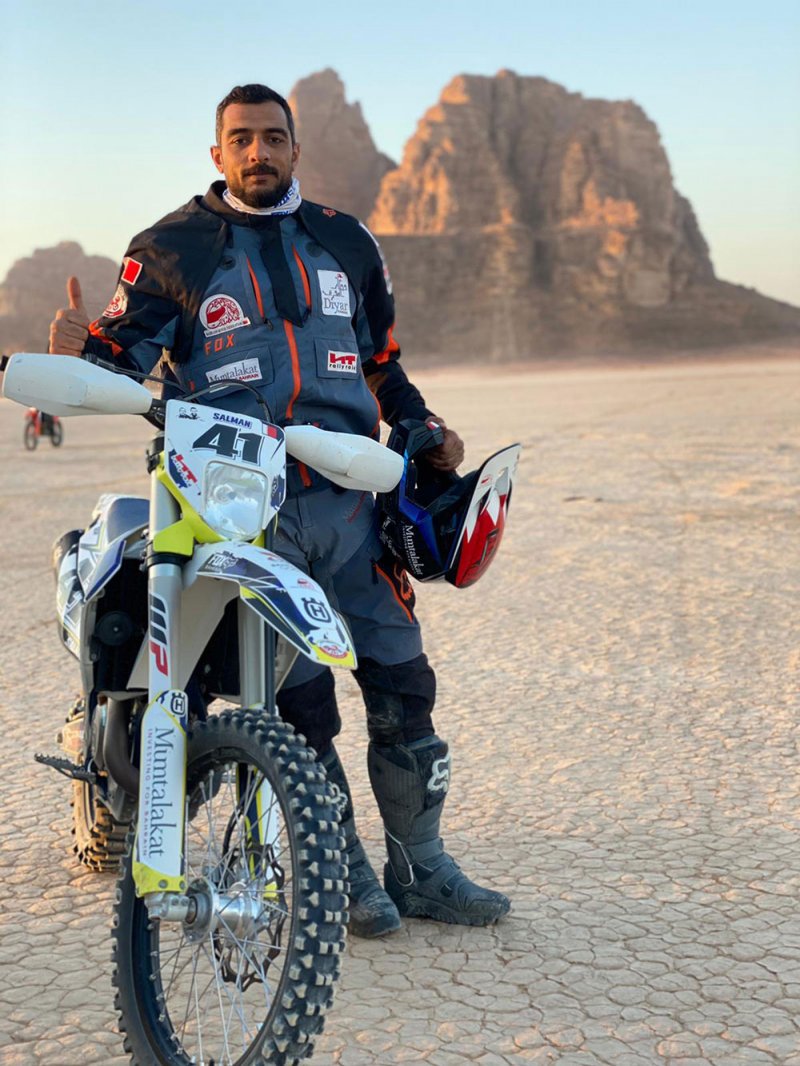 سلمان محمد يقيم معسكراً تدريبياً بالكويت مع بطل الشرق الأوسط محمد جعفر
