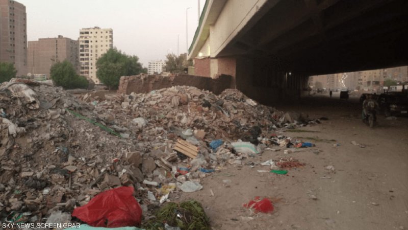 مصر.. قتلوا الأب وألقوه بالقمامة وأحرقوه والكاميرات فضحتهم