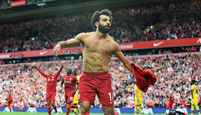 ليفربول يقضي على بالاس بثلاثية إفريقية