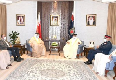 وزير الداخلية يستقبل أعضاء هيئة المواكب الحسينية بمحافظة العاصمة