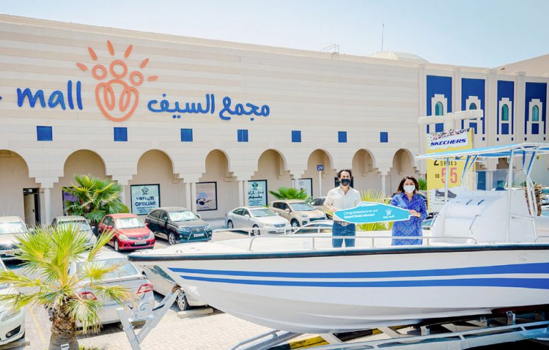 "عقـارات السيـف": أميـري يفـوز بـزورق سريـع