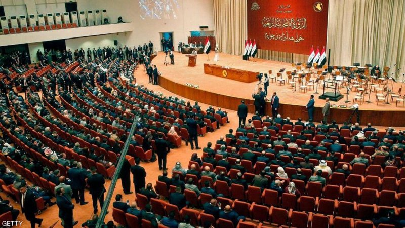 فوارق بين حضور نساء العراق بالبرلمان والحكومة.. ما الأسباب؟