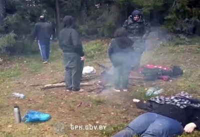بالفيديو: صورة لعراقية رموها جثة عند حدود بولندا وفيديو لزوجها