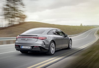 قيادة أمتع دون انبعاثاتمع EQS 53 4MATIC+ من مرسيدس