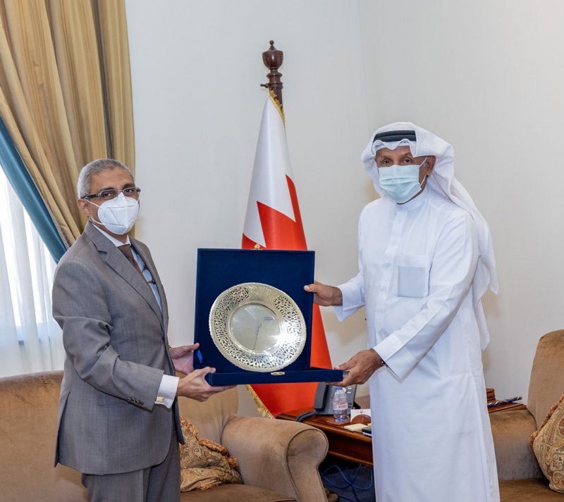 بن هندي يستقبل السفير المصري