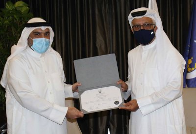 سلمان بن ابراهيم يكرم عسكر والموظفين المتميزين في الأمانة العامة للمجلس الأعلى للشباب والرياضة