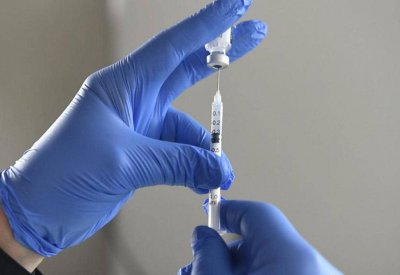 العالم يتقدم على درب التطعيم.. تقديم 6 مليارات جرعة