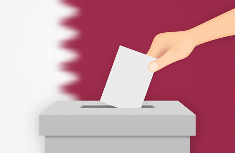 مواطنون قطريون يستنجدون برئيس الوزراء البريطاني رفضًا لقانون الانتخابات التمييزي