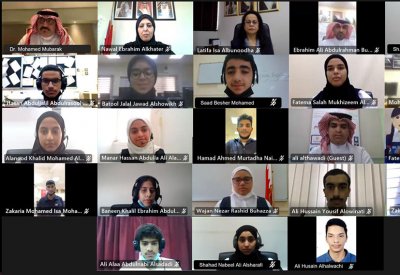 المدير العام لشئون المدارس يلتقي عددًا من طلبة المدارس الثانوية الحكومية