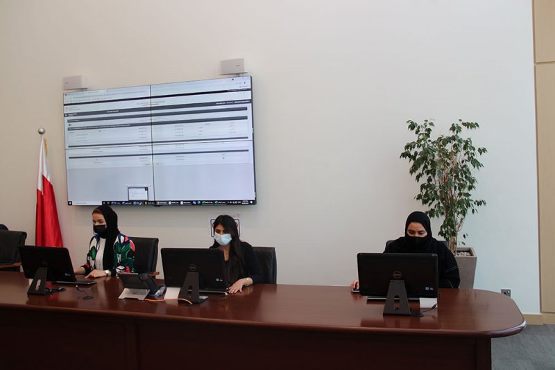 مجلس المناقصات يفتح مظاريف 104 عطاءً لعدد 16 مناقصة مطروحة من تسع جهات متصرفة