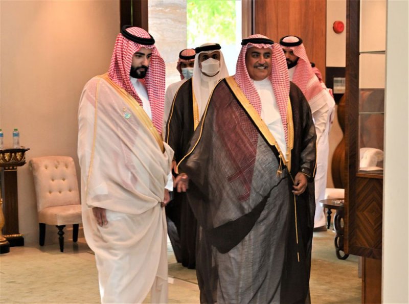 مستشار جلالة الملك للشؤون الدبلوماسية ينقل تهاني ملك البلاد المفدى إلى خادم الحرمين ‏الشريفين وسمو ولي عهده
