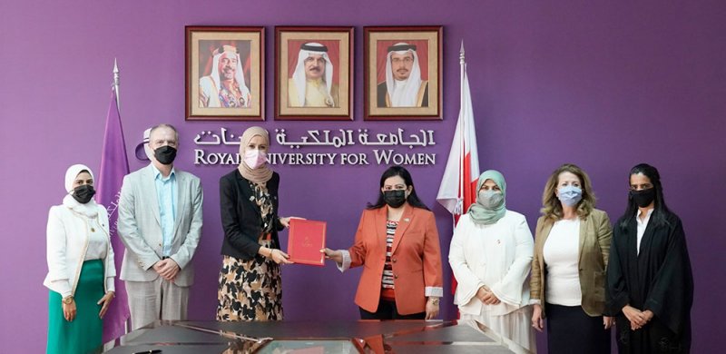 "الأعلى للمرأة" و "الملكية للبنات" يوقعان مذكرة تفاهم