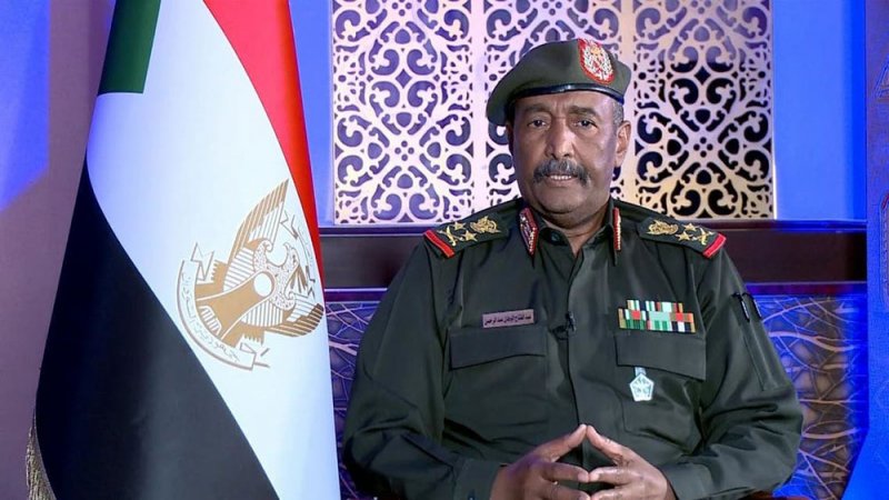 البرهان لـ"العربية": نأمل استكمال الفترة الانتقالية بسلاسة