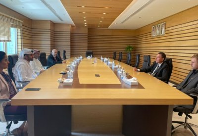السفير الألماني يشيد باعتماد تدريس اللغة الألمانية ضمن مناهج مركز ناصر للتأهيل والتدريب المهني
