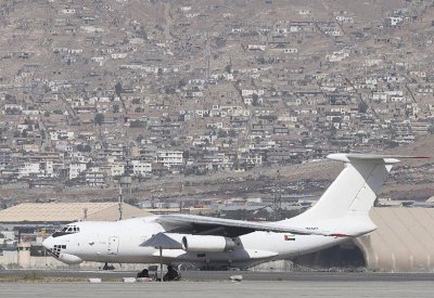طالبان تدعو إلى استئناف الرحلات الدولية.. وتتعهد بالتعاون