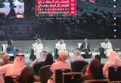 فهم "الخوارزميات" يفرض نفسه والاستعانة "بالمؤثرين" للانتشار