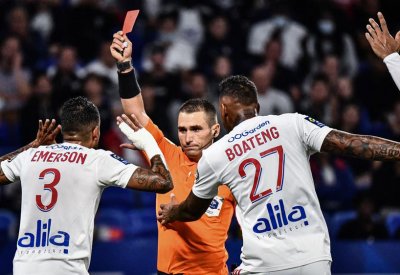 تقنية الفيديو تثير غضب أندية الدوري الفرنسي